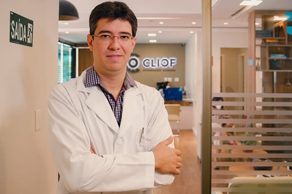 Home 19 img dr rodrigo